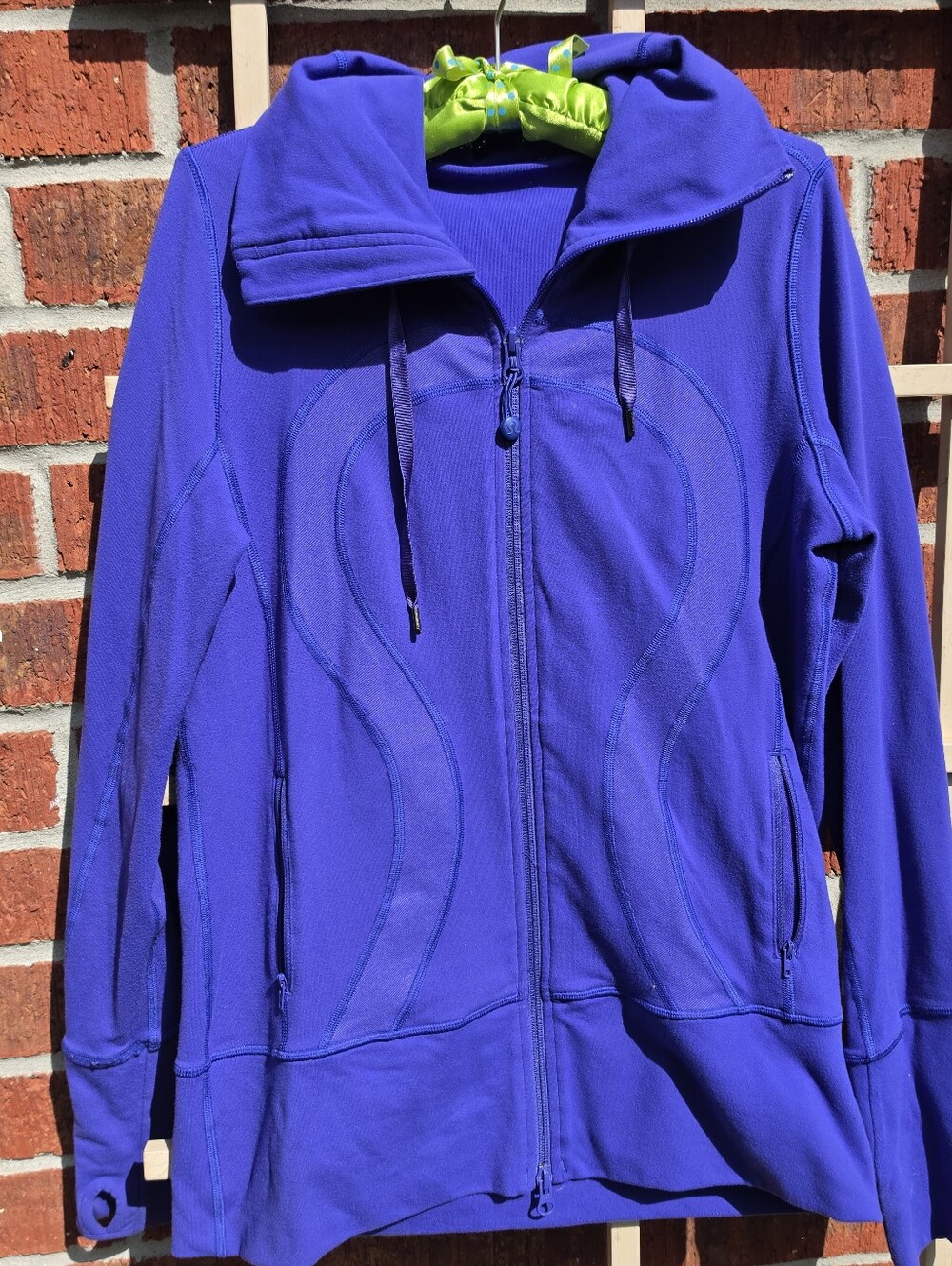 Lululemon Women Define Jacket Putple 8